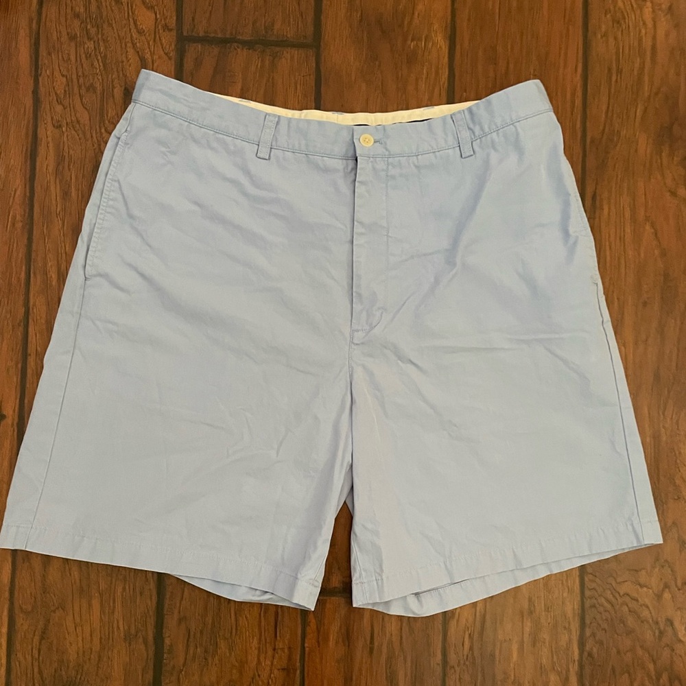 Light Blue Vineyard Vines 38 Waist Links Shorts